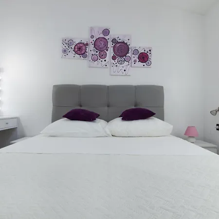 Lejlighed Toni & Julija