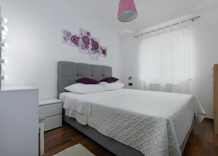 아파트 Toni & Julija