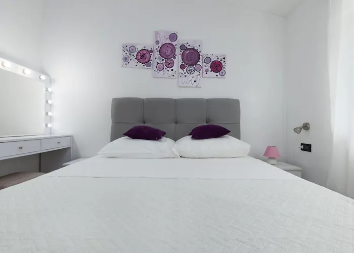 아파트 Toni & Julija