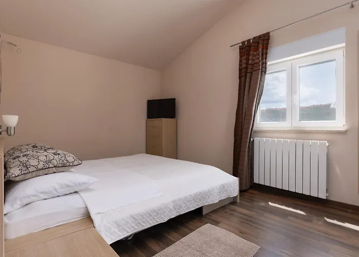 아파트 Toni & Julija