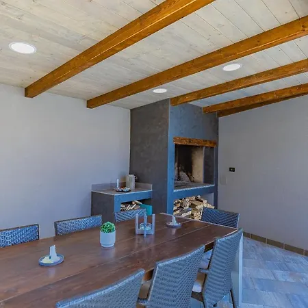 Apartamento Toni & Julija